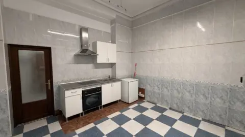 Piso en calle de Bailén, 2