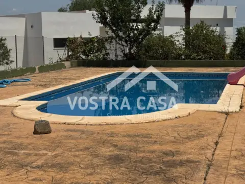 Chalet adosado en Calicanto A