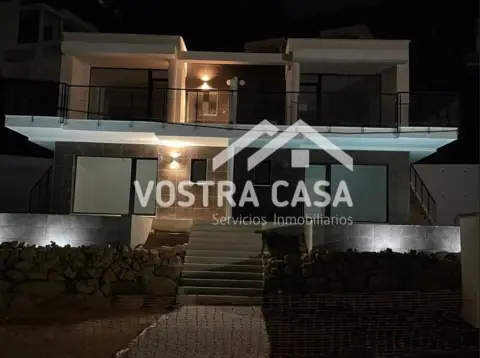 Chalet pareado en Chiva
