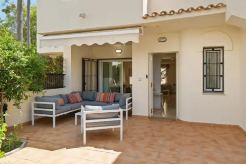 Casa pareada en Costabella (Queixas)