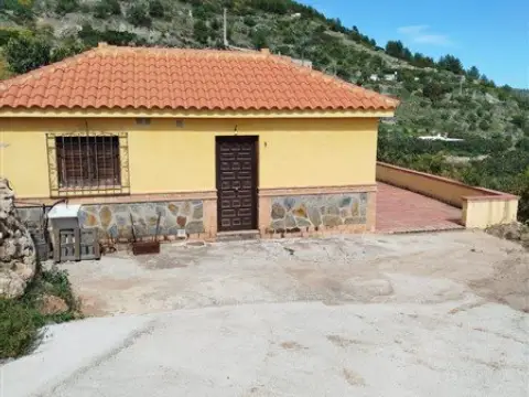 Finca rústica en Otívar