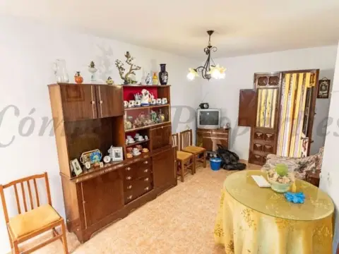 Casa en Sedella