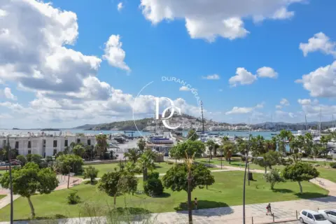 Apartamento en Marina Botafoch-Platja de Talamanca