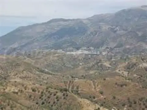 Terreno en Sedella