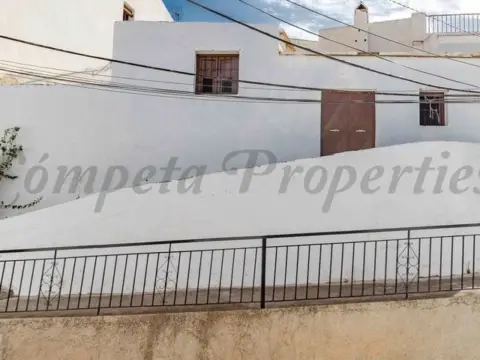 Casa en Salares