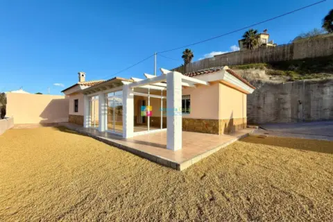 Casa en Arboleas