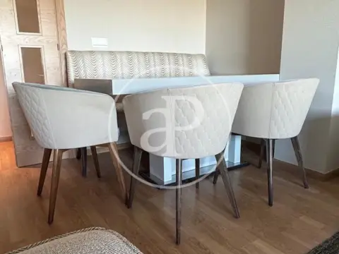 Apartamento en Zona Piscines