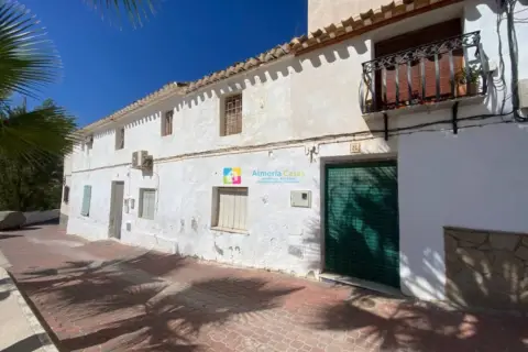 Casa en Albanchez