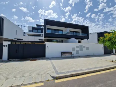 Casa adosada en Atalaya