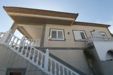 Casa en Oria