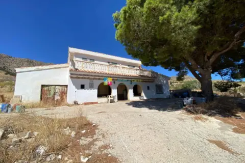 Finca rústica en Albox