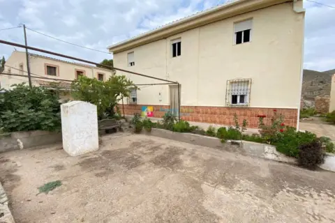 Finca rústica en Arboleas
