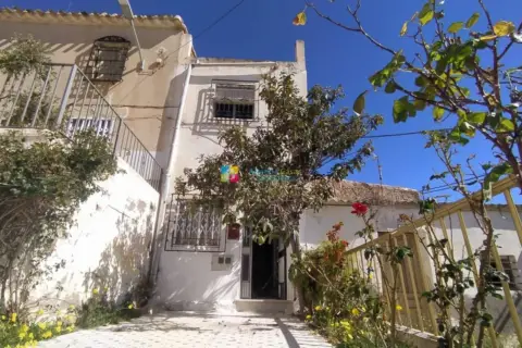 Casa en Zurgena