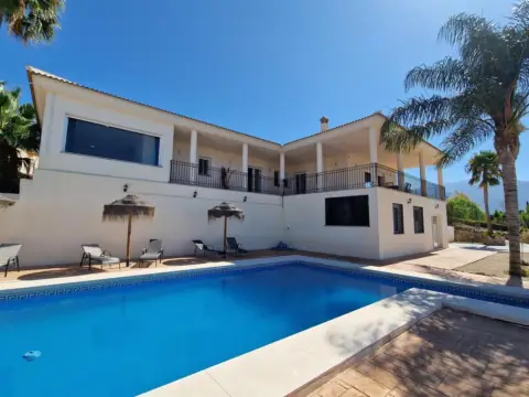 Casa en Periana