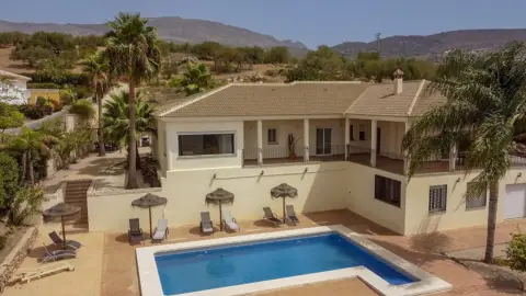 Casa en Periana