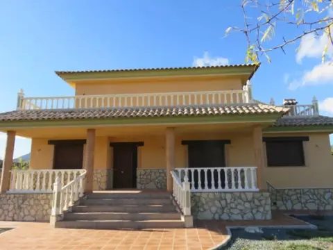 Chalet en Zarcilla de Ramos-Doña Inés