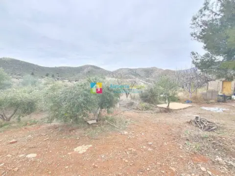 Finca rústica en Líjar