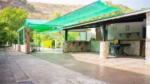 Local comercial en La Peza