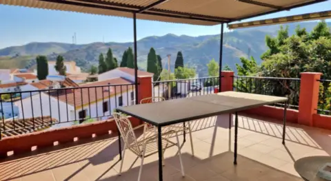 Casa en Almáchar