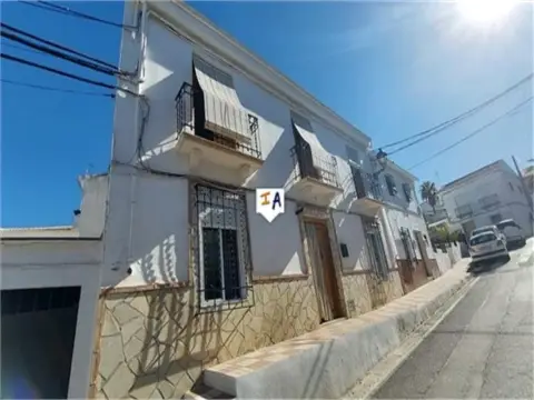 Casa en Fuente-Tójar