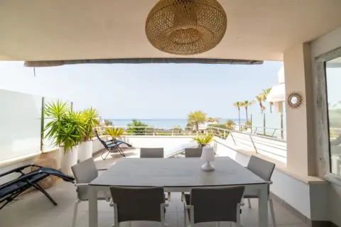 Apartamento en Cala Tarida