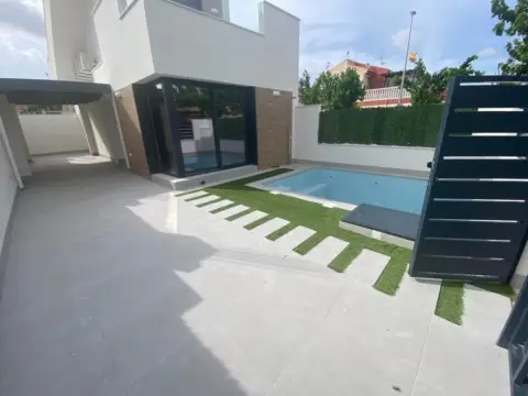 Casa en Los Alcázares