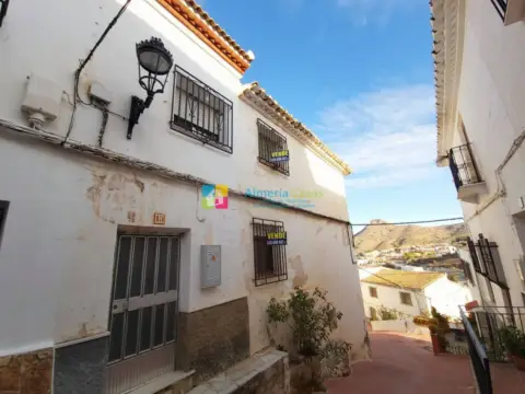 Casa en Albanchez