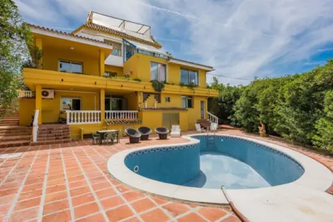 Casa en Costabella-El Rosario-Ricmar