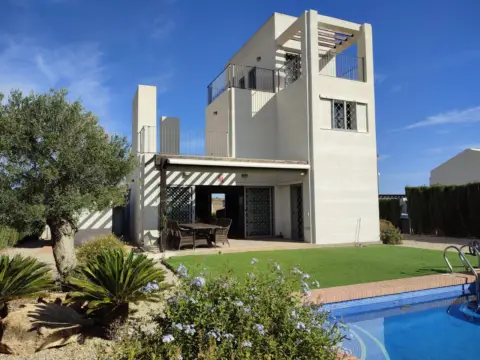Chalet en El Suco