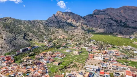 Finca rústica en Orihuela