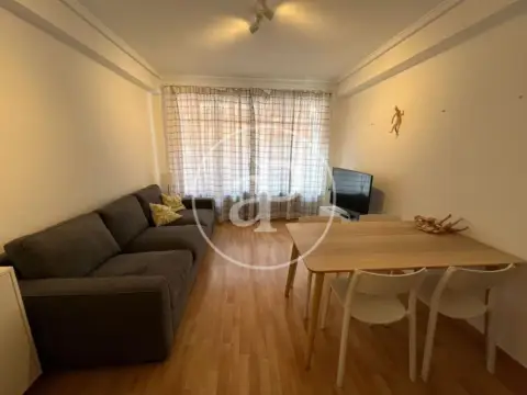 Apartamento en Montolivet