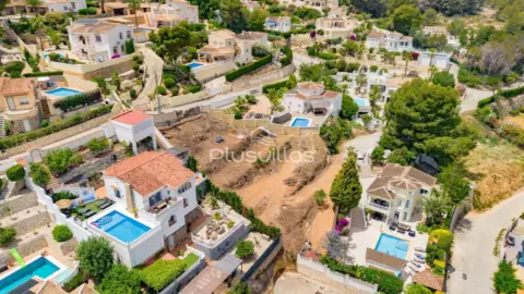 Terreno en Cala Advocat-Baladrar