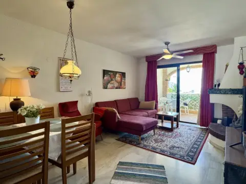 Apartamento en Calahonda