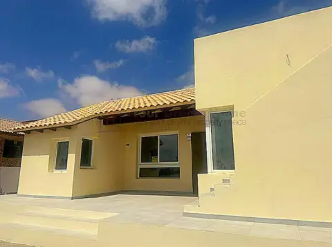 Casa en Triquivijate