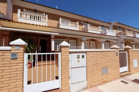 Casa en Los Alcázares