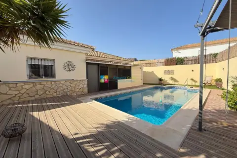 Casa en Arboleas