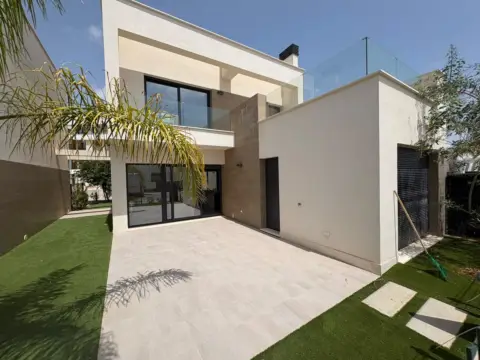 Casa en Dolores-Santa Catalina