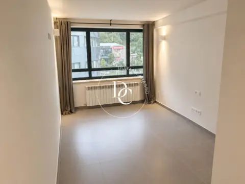 Piso de 2 habitaciones en alquiler en Centro, Andorra la Vella · 54 de 60
