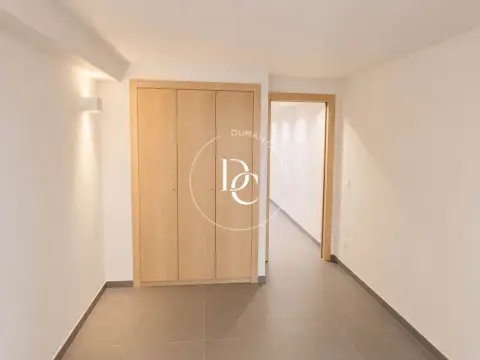 Piso de 2 habitaciones en alquiler en Centro, Andorra la Vella · 55 de 60
