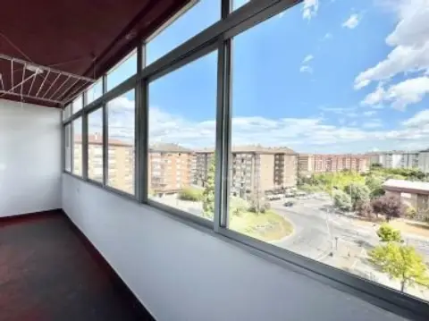 Piso en calle de Valladolid