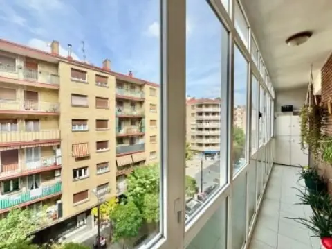 Piso en calle de Badaia