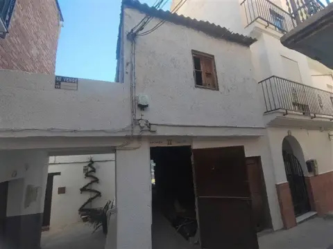 House in Ízbor