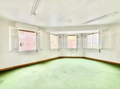 Piso en calle de Santa Lucía