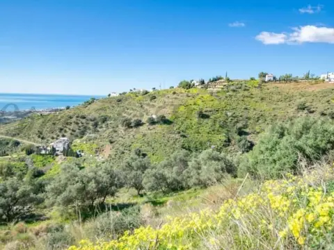 Terreno en Sayalonga