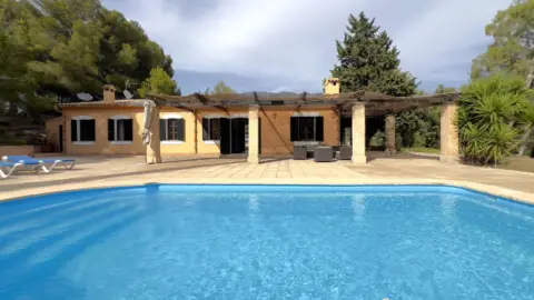 Finca rústica en Pagueira