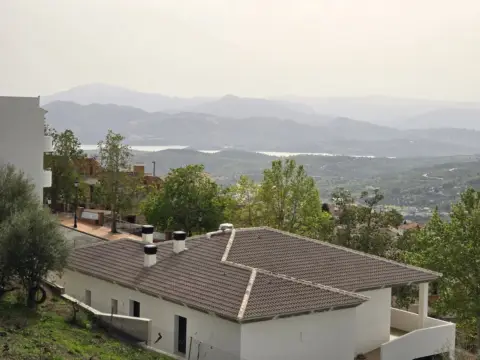 Casa en Alcaucín