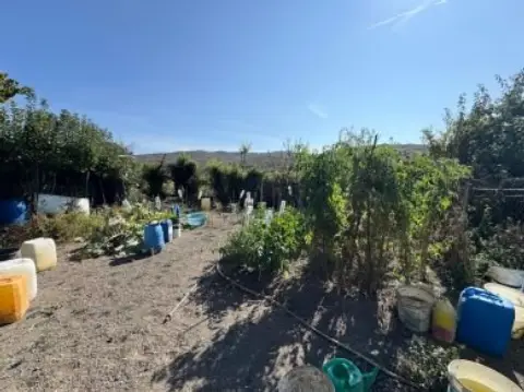 Finca rústica en calle de Urbina