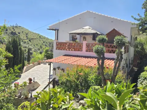 Casa en Viñuela