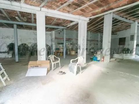 Local comercial en Árchez