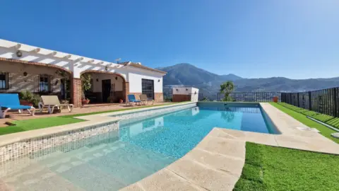 Finca rústica en Alcaucín